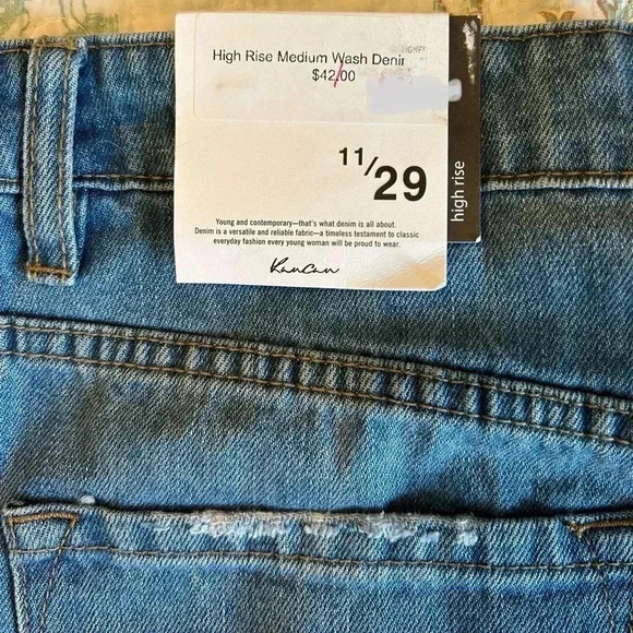 Kancan High Rise Juniors Denim Shorts Size 11. NWT. Measurements in pictures. - Picture 7 of 14